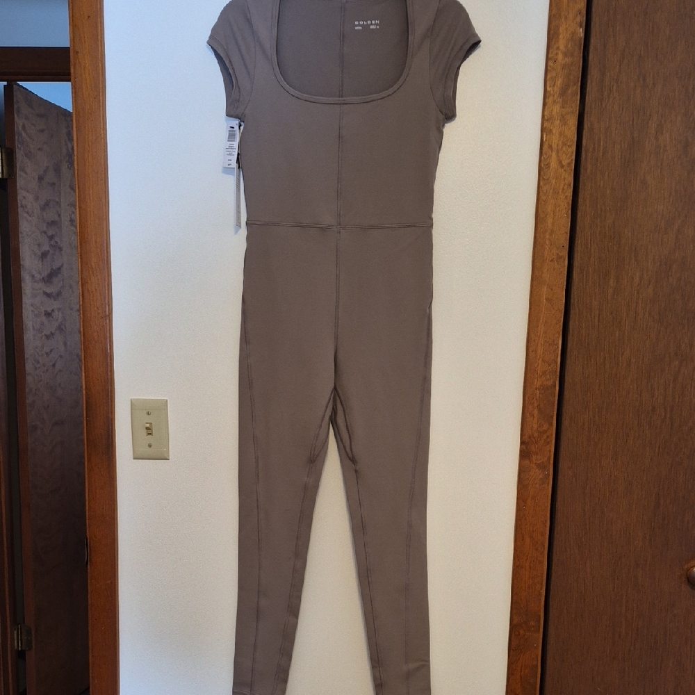 NWT Aritzia Womens Golden Active Wear Body Suit Taupe SZ M